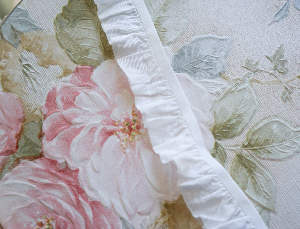 Vintage Ruffled Elastic Trim  White  1'' (15mm) Wide